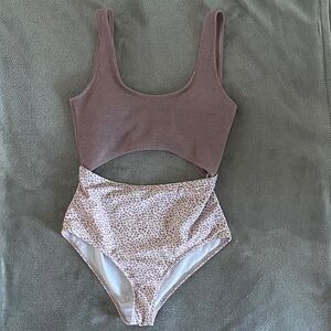 Purple Ribbed Bikini Top with Spotted High-Waisted Bottoms